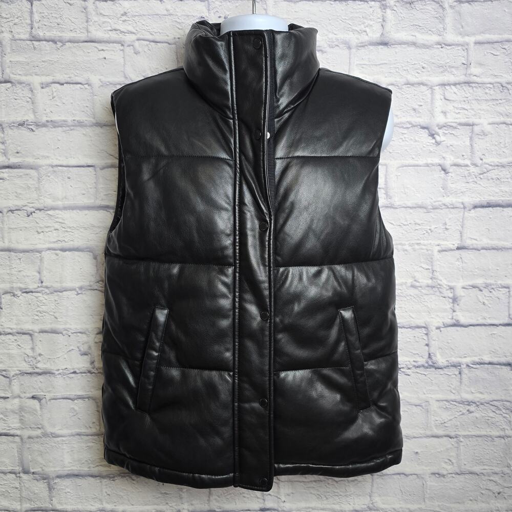 Abercrombie & Fitch Womens Medium Black Vegan Leather Puffer Vest